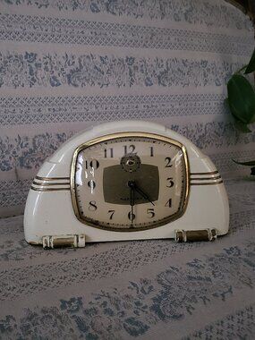 Vintage Ingraham Fleetwood Art Deco Alarm Clock 1940s - Deco Only Non-Working